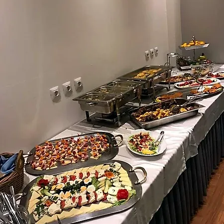Grad Hotel